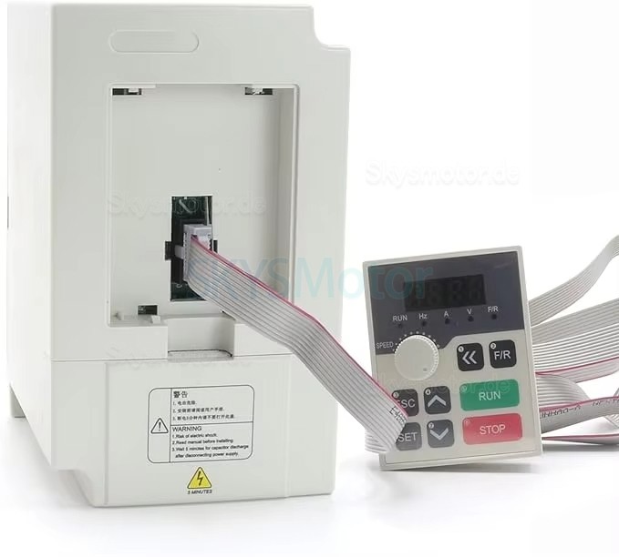 2,2kW 220V/380V Luftgek&uuml;hlt Spindelmotor & Frequenzumrichter-Kit GDZ80X73-2.2 + H100 ER20 Spannzange, 24000U/min, 400Hz